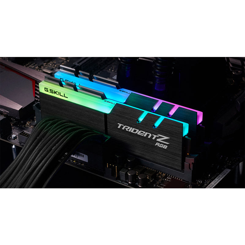 G.SKILL Trident Z 16 GB (2 x 8 GB) 3600 MHz DDR4 RGB F4-3600C18D-16GTZRX pomnilnik RAM