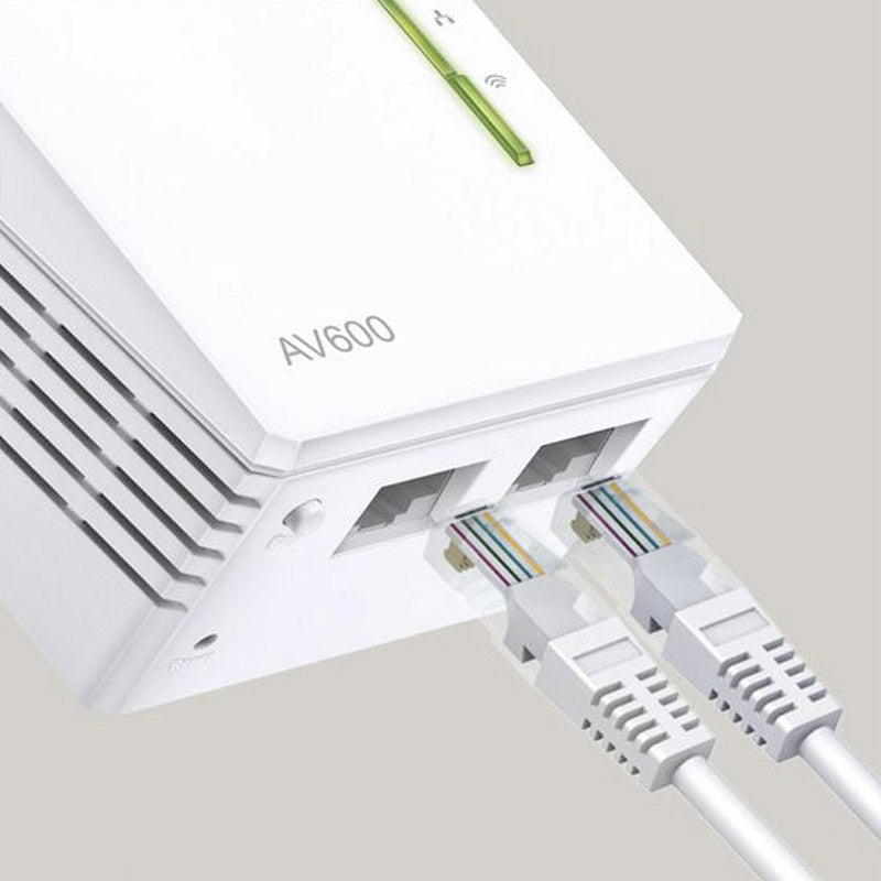 TP-LINK TL-WPA4220 TKIT AV600 300Mbps brezžični 3-pack powerline starter kit adapter